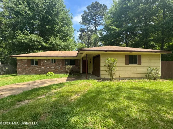 $53,900 | 3236 Woodview Drive, Jackson, MS 39212