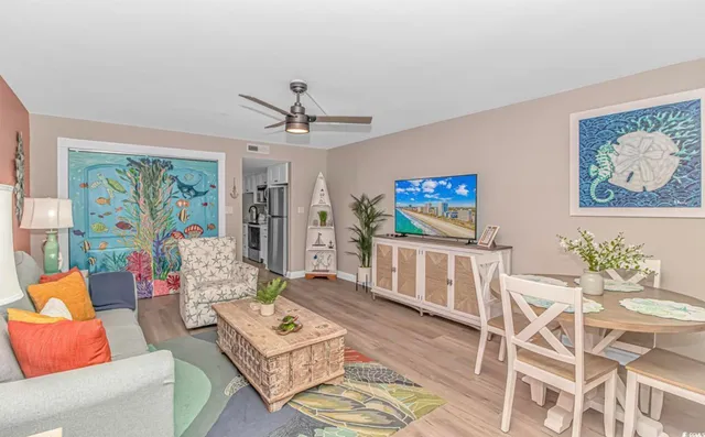$184,900 | 7509 North Ocean Boulevard, Unit 902, Myrtle Beach, SC 29572