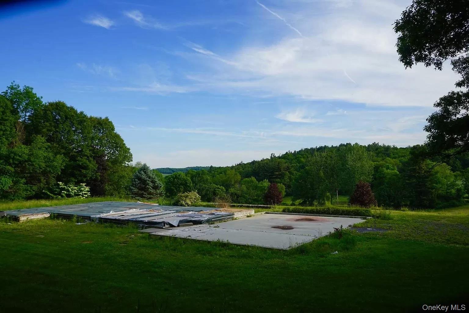 762 Tower Hill Road Millbrook, NY 12545 - Photo 7 of 10