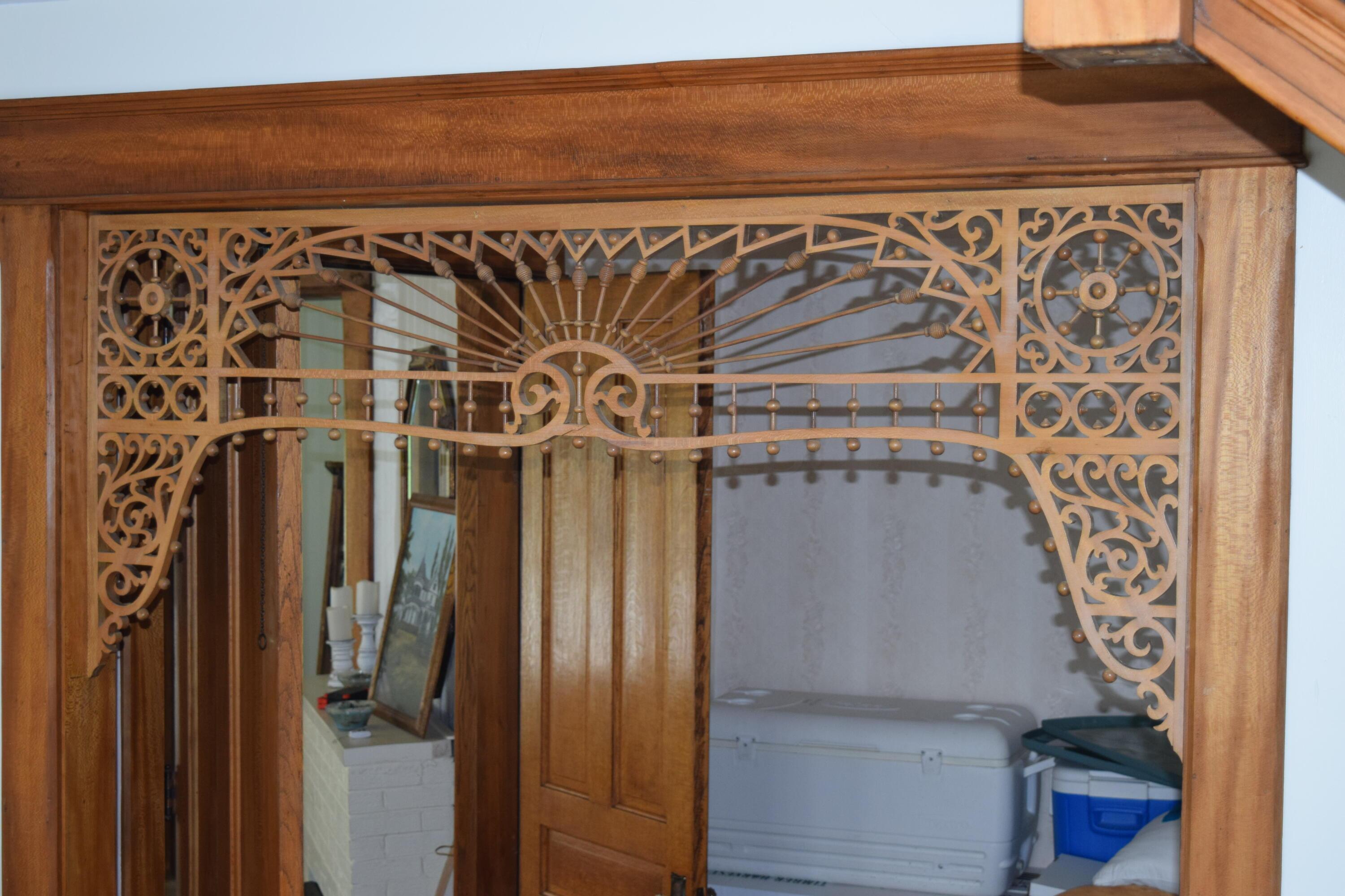 9827 Overly Road Fredericktown, OH 43019 - Photo 12 of 41 9827 OVERLY-DECORATIVE WOODWORK