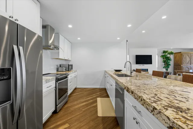 $3,800 | 900 Island Drive, Unit 109, Rancho Mirage, CA 92270