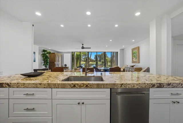 $3,800 | 900 Island Drive, Unit 109, Rancho Mirage, CA 92270