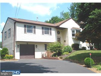 262 Belair Road Warminster, PA 18974 - Photo 2 of 12 Exterior Front