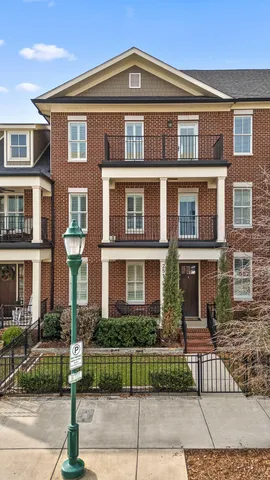 $1,495,000 | 251 Walnut Street, Chattanooga, TN 37403