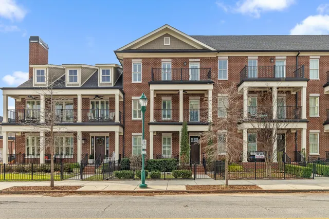 $1,495,000 | 251 Walnut Street, Chattanooga, TN 37403