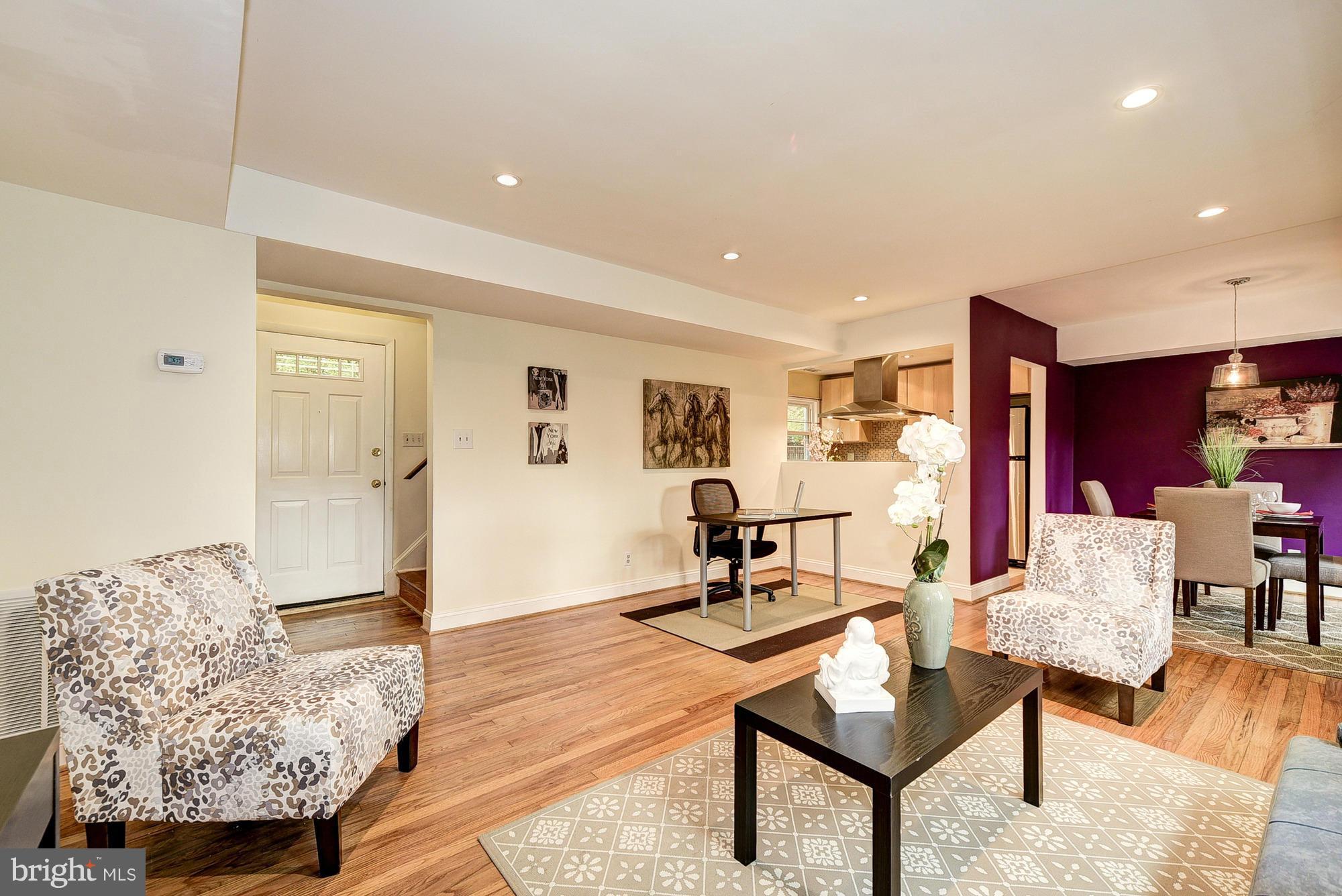 8525 Geren Road, Unit 222 Silver Spring, MD 20901 - Photo 4 of 21 Living Room