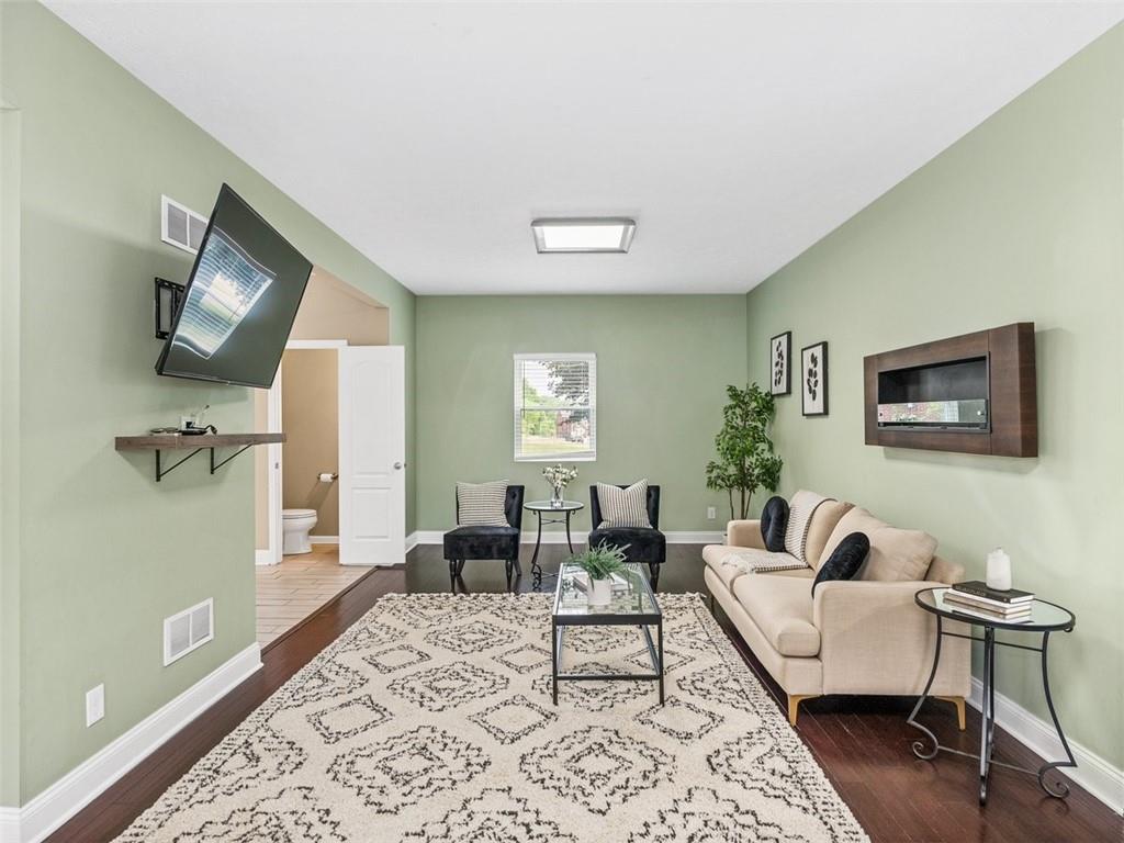 2463 Nicholson Road Sewickley, PA 15143 - Photo 9 of 30 Gallery Image 9