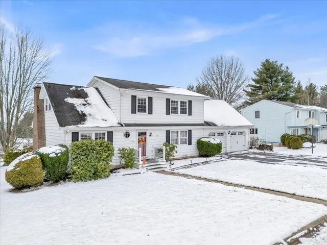 $304,000 | 2028 Kim Drive, Endicott, NY 13760