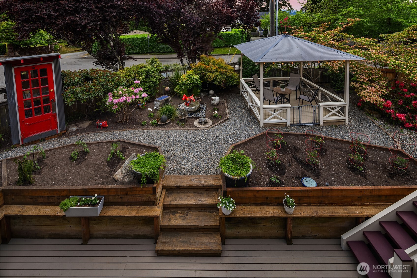 4712 Southwest Brace Point Drive Seattle, WA 98136 - Photo 28 of 33