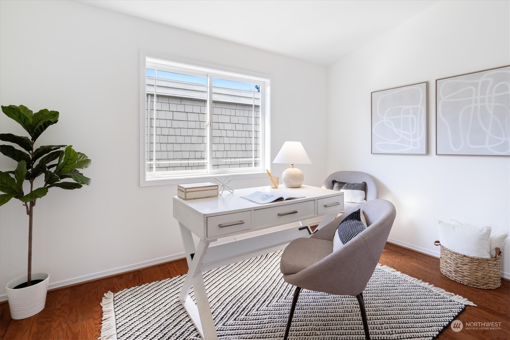 320 Northeast 80th Street Seattle, WA 98115 - Photo 26 of 30