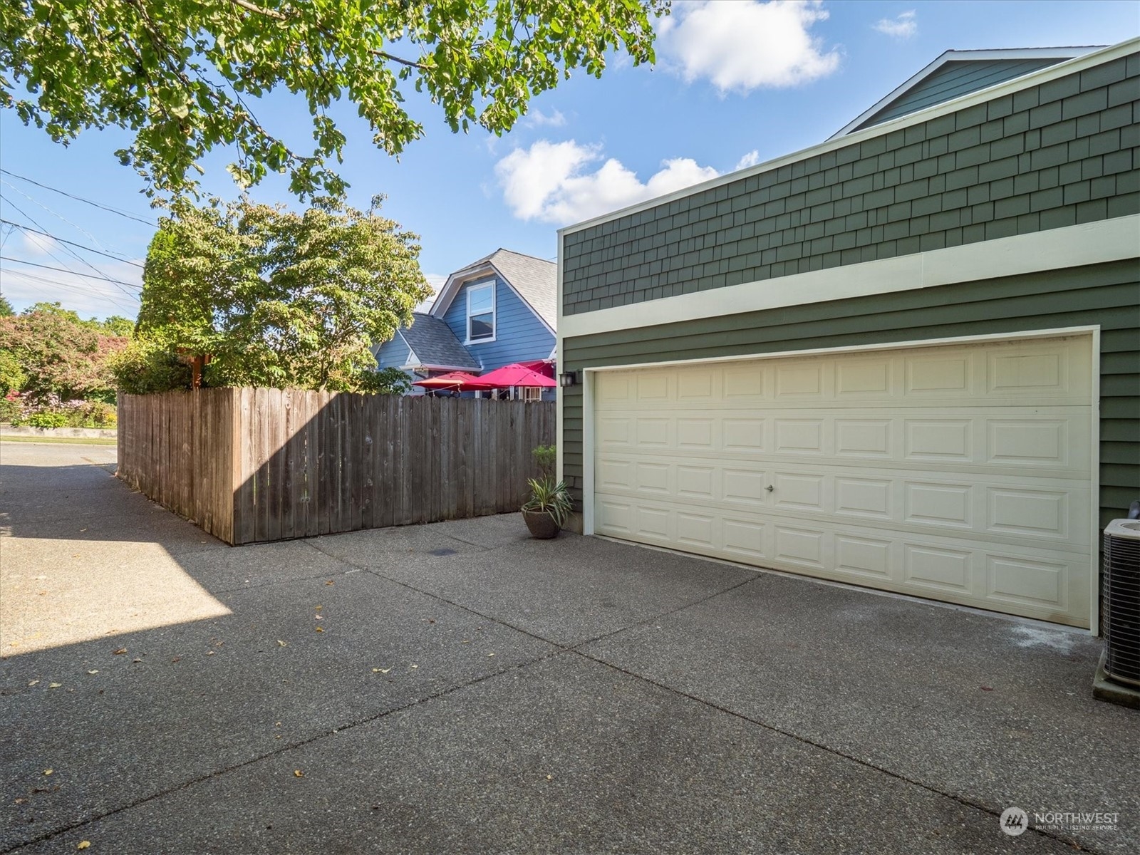 320 Northeast 80th Street Seattle, WA 98115 - Photo 30 of 30