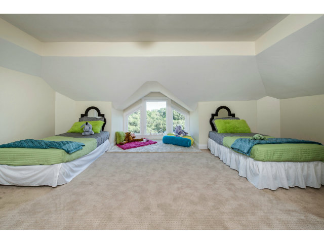 182 Little Creek Road Soquel, CA 95073 - Photo 17 of 24 Gallery Image 17