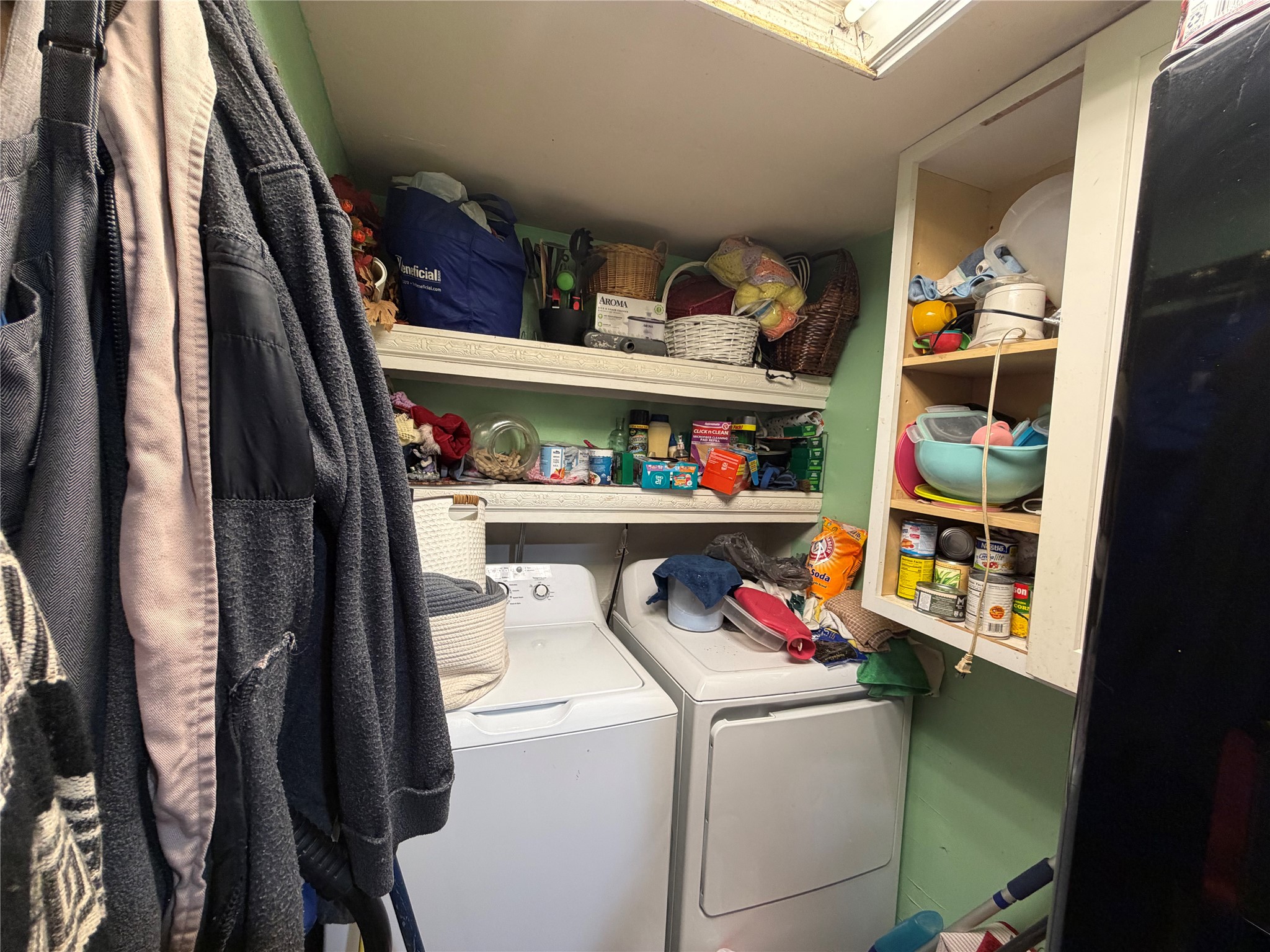 11 June Lane Shepherd, TX 77371 - Photo 14 of 33 a utility room with dryer and washer