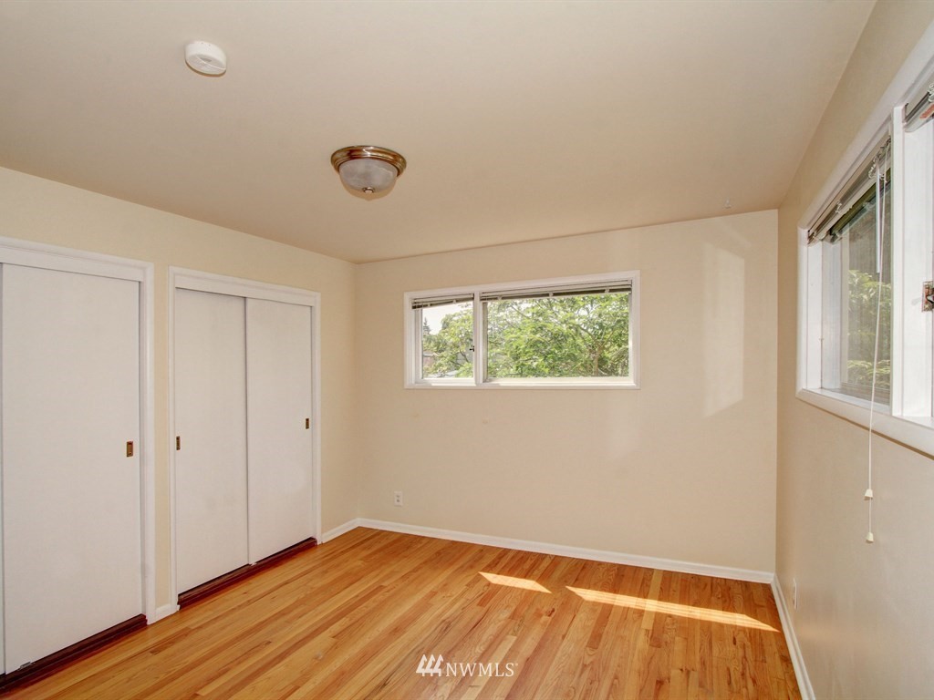 3941 Southwest Southern Street Seattle, WA 98136 - Photo 8 of 16