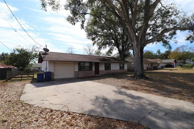 $319,000 | 109 East Chester Street, Clermont, FL 34715