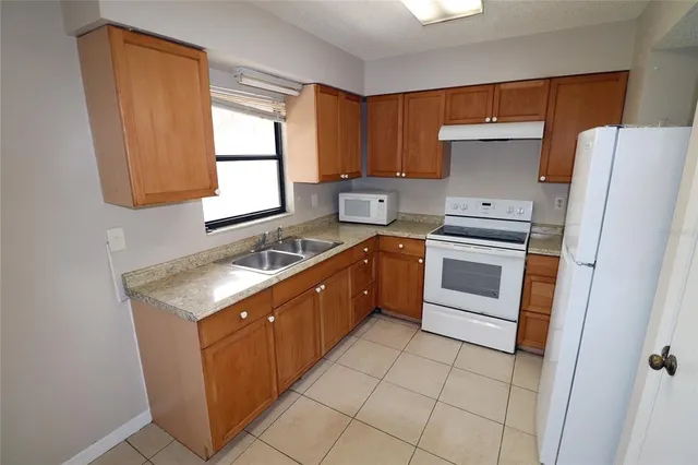 $319,000 | 109 East Chester Street, Clermont, FL 34715