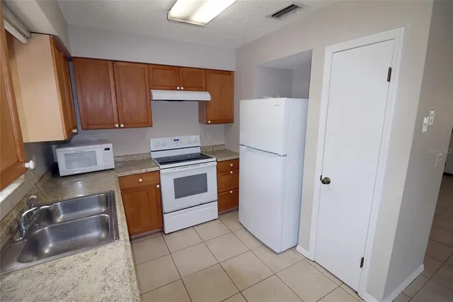 $319,000 | 109 East Chester Street, Clermont, FL 34715