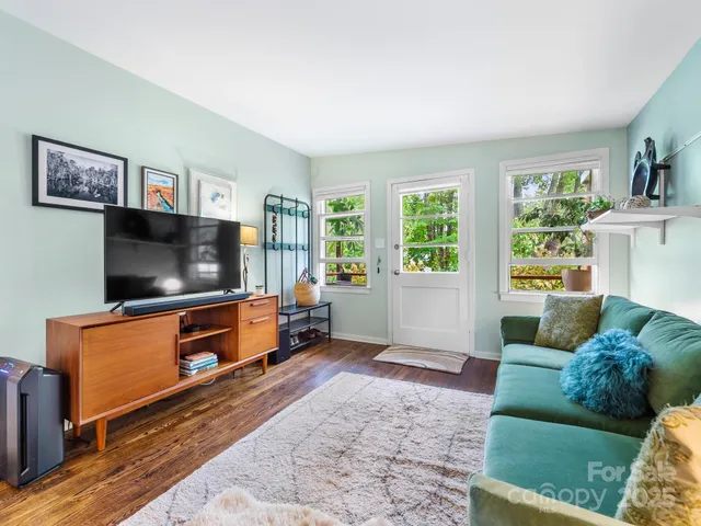 $524,000 | 12 Rex Drive, Asheville, NC 28806