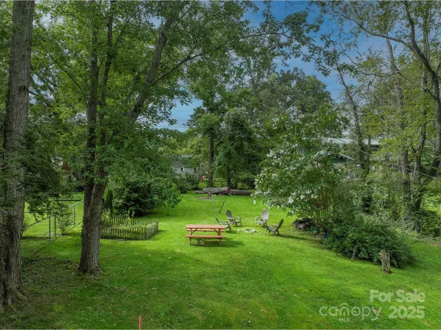 $524,000 | 12 Rex Drive, Asheville, NC 28806