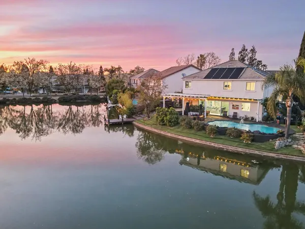 $1,190,000 | 2708 Hinton Circle, Elk Grove, CA 95758