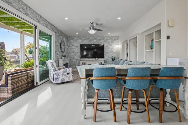 $1,190,000 | 2708 Hinton Circle, Elk Grove, CA 95758