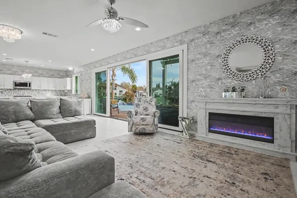 $1,190,000 | 2708 Hinton Circle, Elk Grove, CA 95758