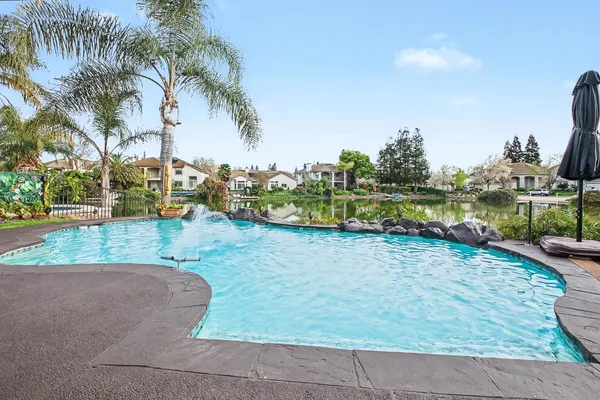 $1,190,000 | 2708 Hinton Circle, Elk Grove, CA 95758