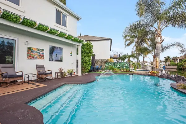 $1,190,000 | 2708 Hinton Circle, Elk Grove, CA 95758