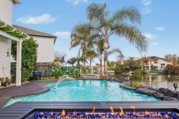 $1,190,000 | 2708 Hinton Circle, Elk Grove, CA 95758