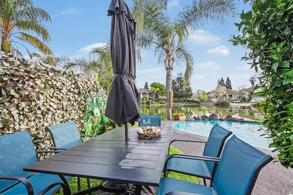 $1,190,000 | 2708 Hinton Circle, Elk Grove, CA 95758