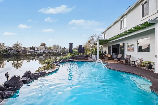 $1,190,000 | 2708 Hinton Circle, Elk Grove, CA 95758