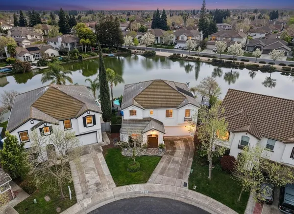 $1,190,000 | 2708 Hinton Circle, Elk Grove, CA 95758