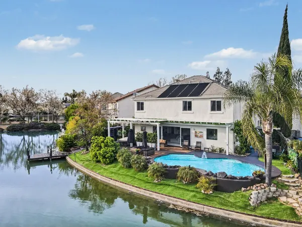 $1,190,000 | 2708 Hinton Circle, Elk Grove, CA 95758