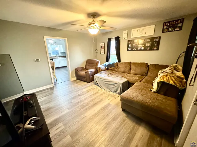 $160,000 | 340 Cedar Street, Sabetha, KS 66534