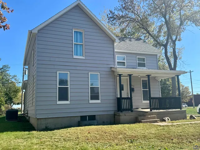 $160,000 | 340 Cedar Street, Sabetha, KS 66534