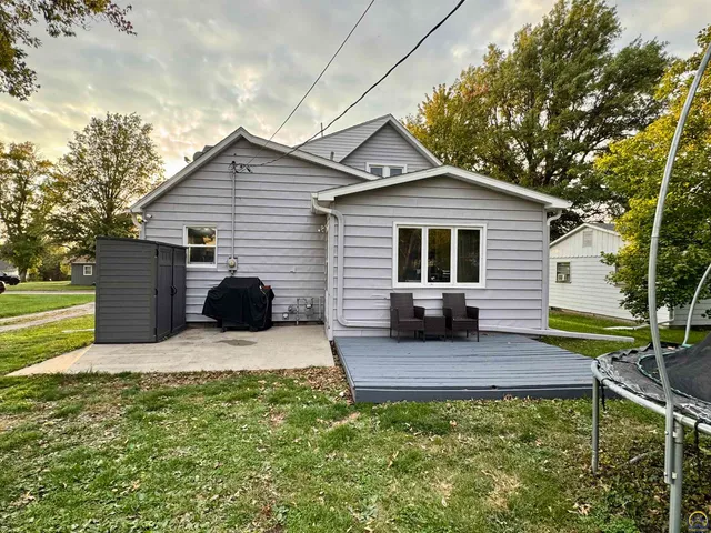 $160,000 | 340 Cedar Street, Sabetha, KS 66534