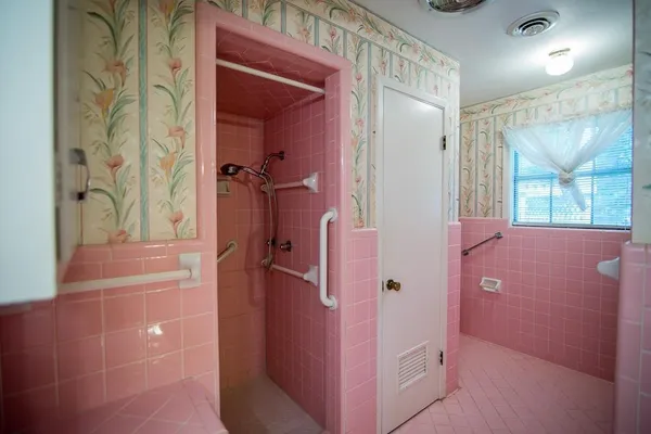 $1,650 | 1701 Ave R, Huntsville, TX 77340