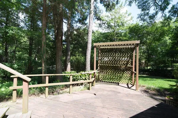 $1,650 | 1701 Ave R, Huntsville, TX 77340