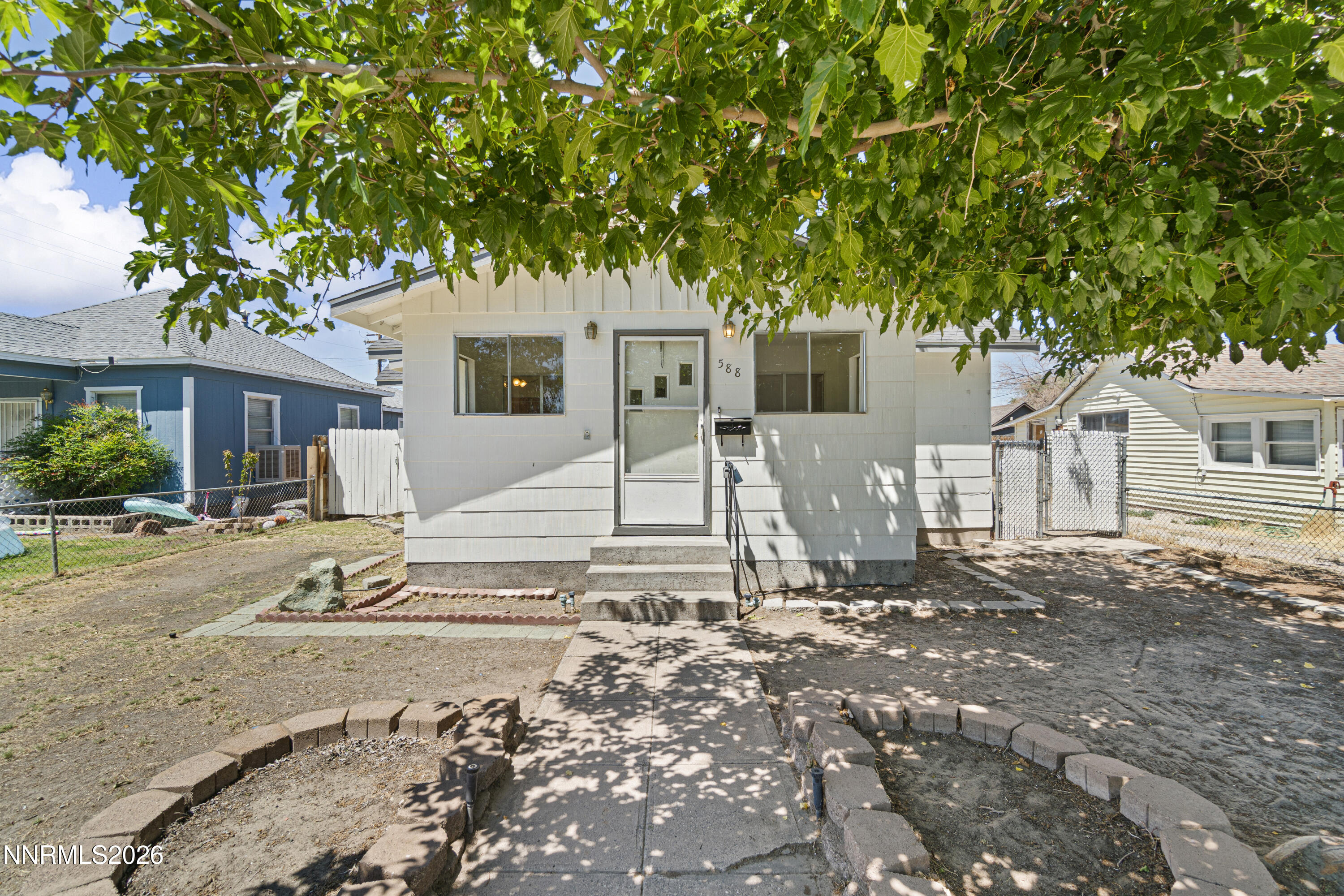 588 Humboldt Street Fallon, NV 89406 - Photo 4 of 25 DSC05352