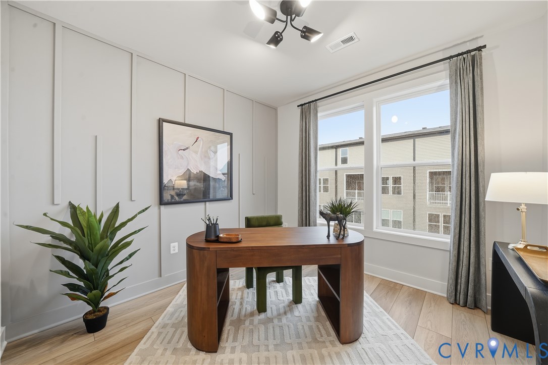 9881 Tuco Street, Unit B Glen Allen, VA 23059 - Photo 2 of 50 a dining room with furniture and window