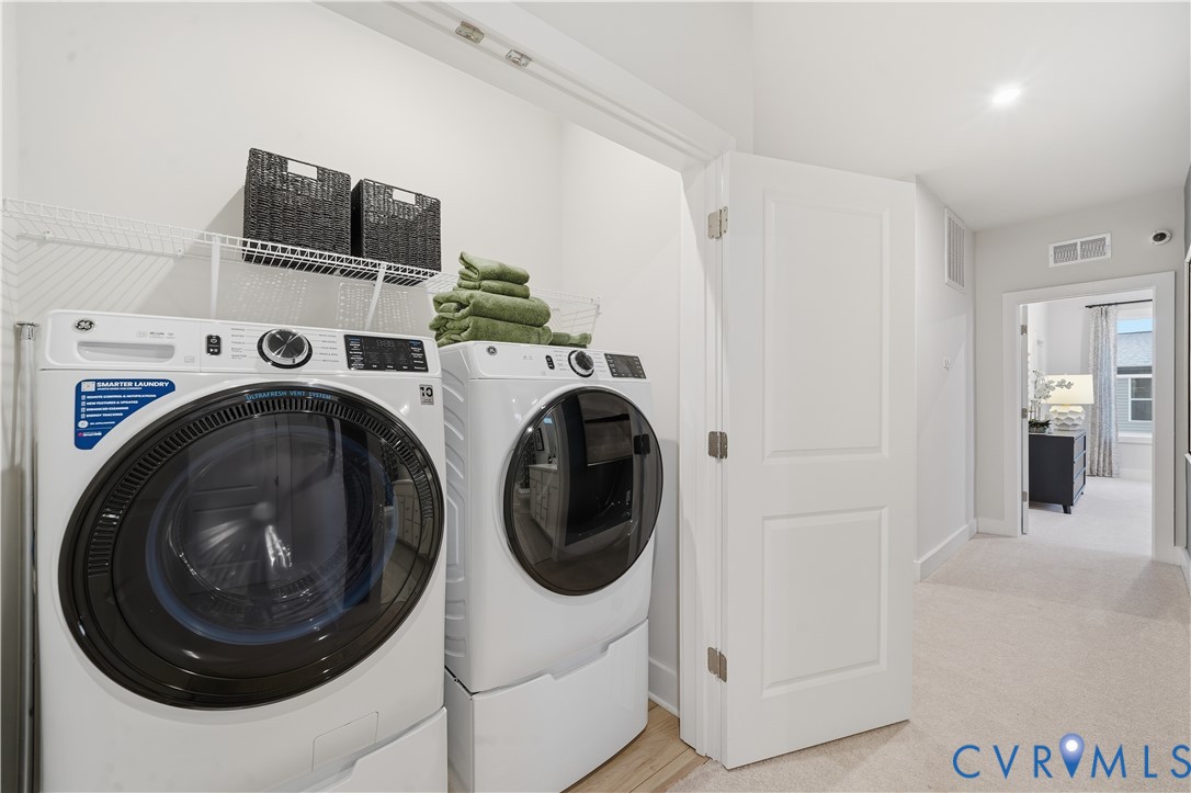 9881 Tuco Street, Unit B Glen Allen, VA 23059 - Photo 29 of 50 a utility room with dryer and washer