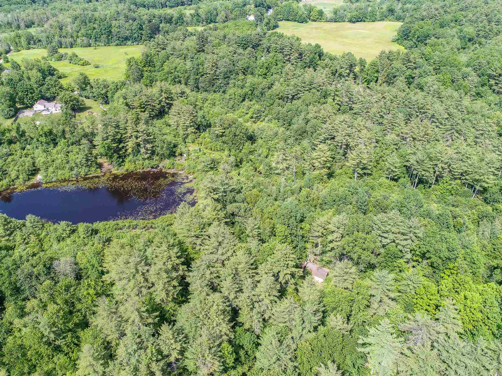 57 Exeter Road Kingston, NH 03848 - Photo 21 of 39
