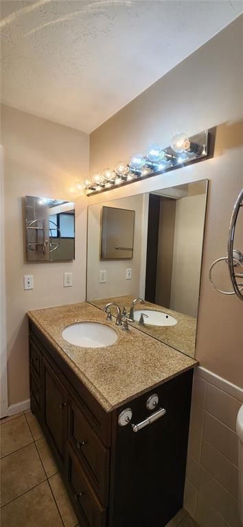 2300 Southwest 43rd Street, Unit G2 Gainesville, FL 32607 - Photo 11 of 19