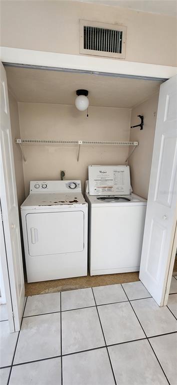 2300 Southwest 43rd Street, Unit G2 Gainesville, FL 32607 - Photo 18 of 19