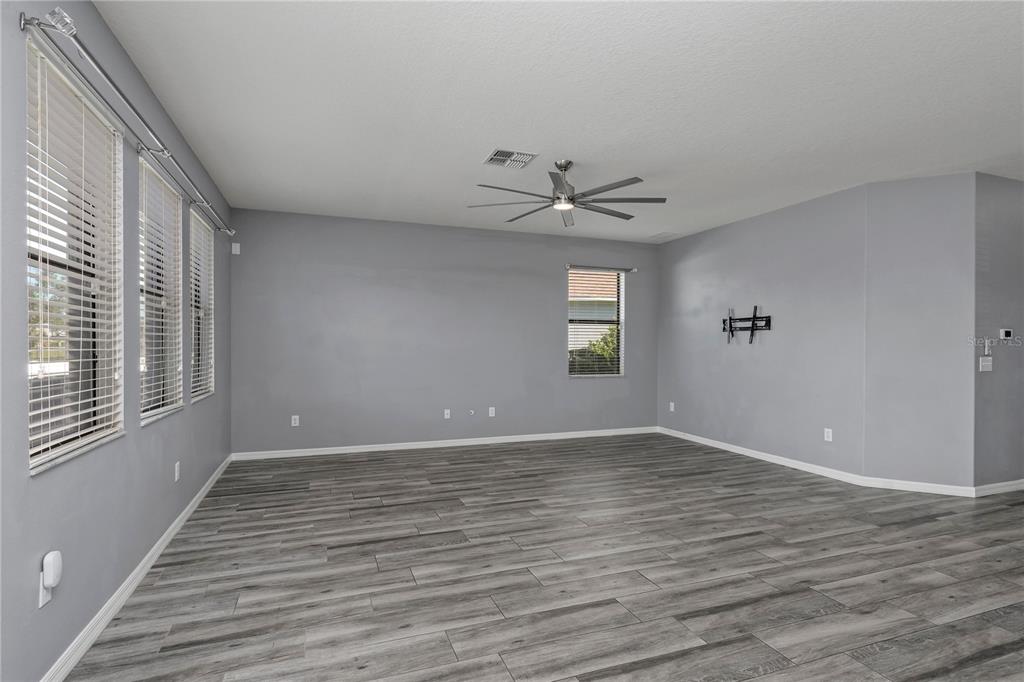 11728 Lake Boulevard New Port Richey, FL 34655 - Photo 18 of 53