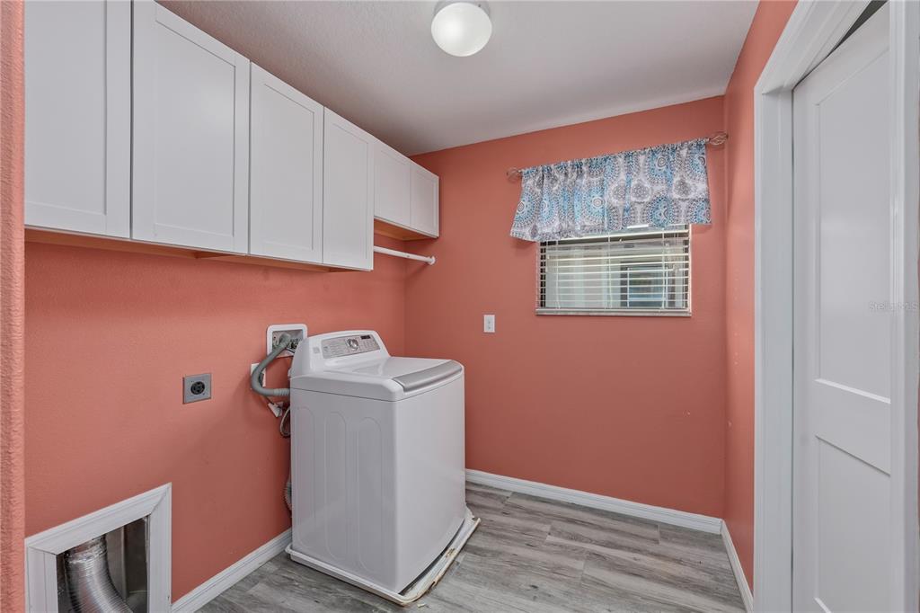 11728 Lake Boulevard New Port Richey, FL 34655 - Photo 41 of 53