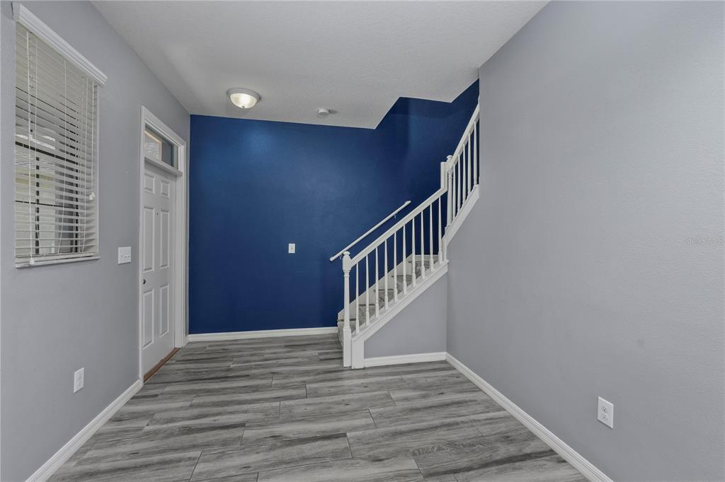 11728 Lake Boulevard New Port Richey, FL 34655 - Photo 6 of 53