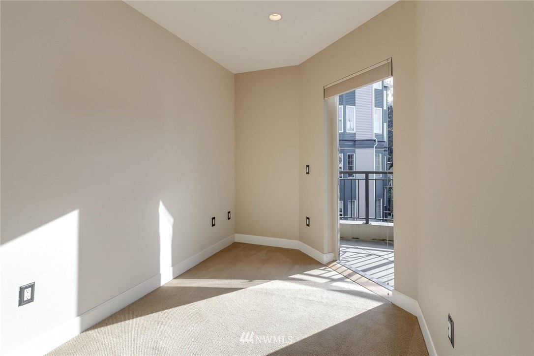 22 West Lee Street, Unit 601 Seattle, WA 98119 - Photo 13 of 25