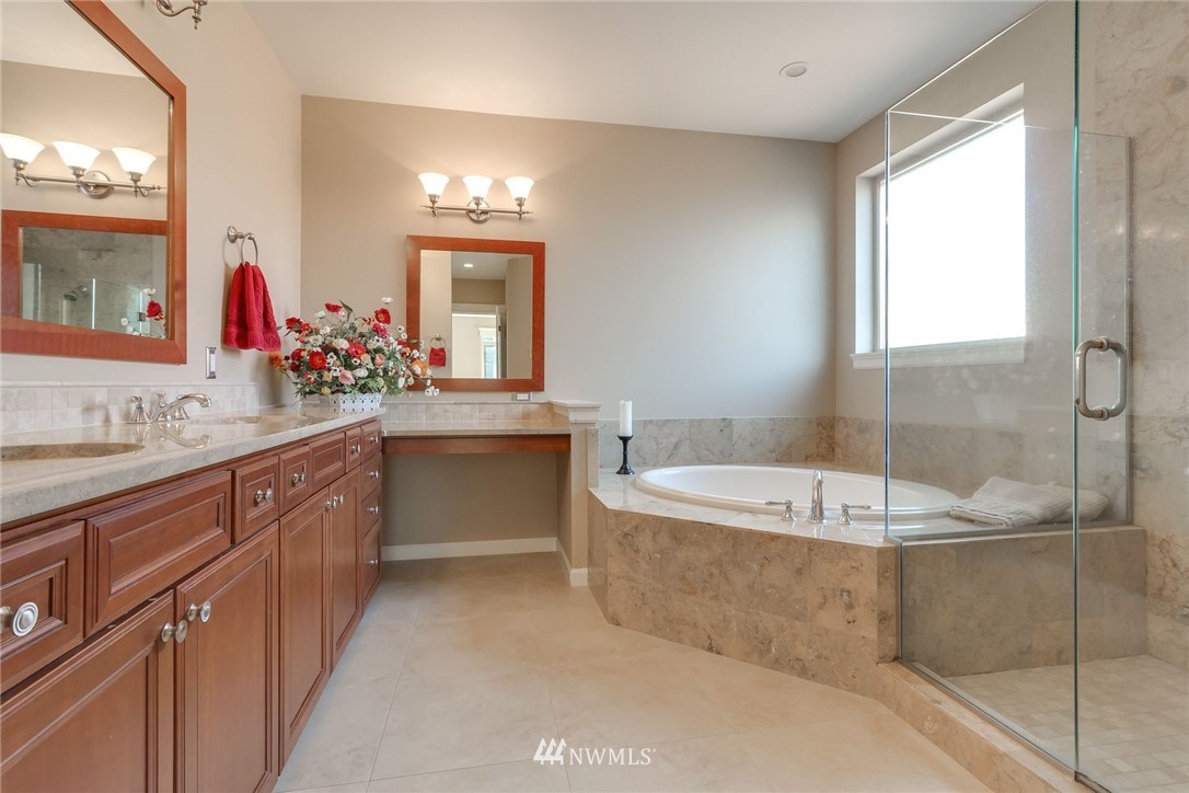 22 West Lee Street, Unit 601 Seattle, WA 98119 - Photo 22 of 25
