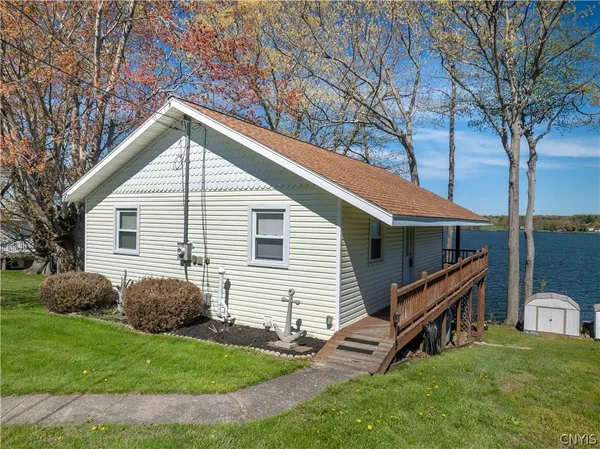 $599,900 | 14932 Hadcock Drive, Sterling, NY 13156